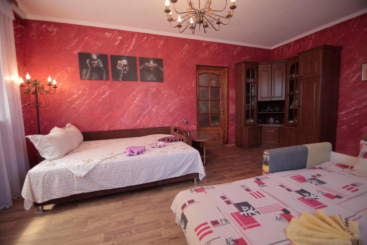 Guest House Kamenny Dom Karolino-Buhaz Luaran gambar