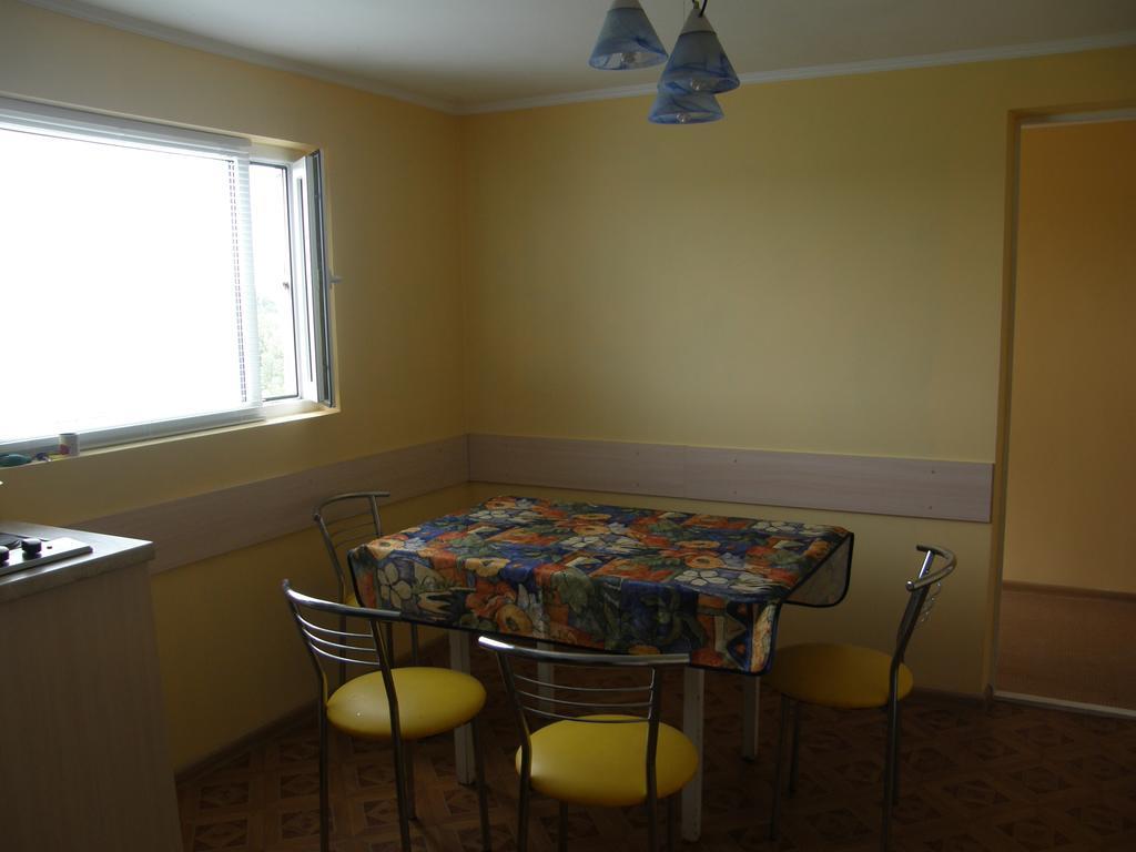 Guest House Kamenny Dom Karolino-Buhaz Luaran gambar